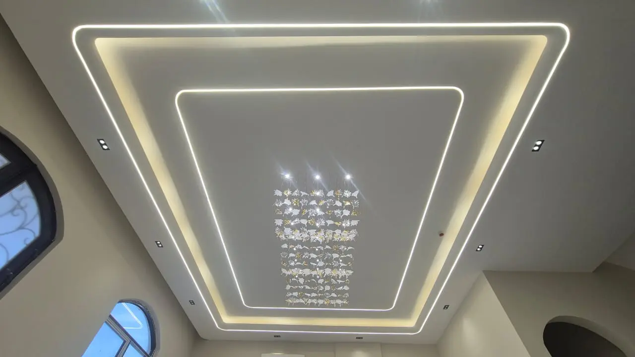 سقف جبس لغرفة نوم رئيسية